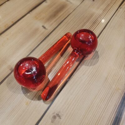 گوی یخ قرمز2